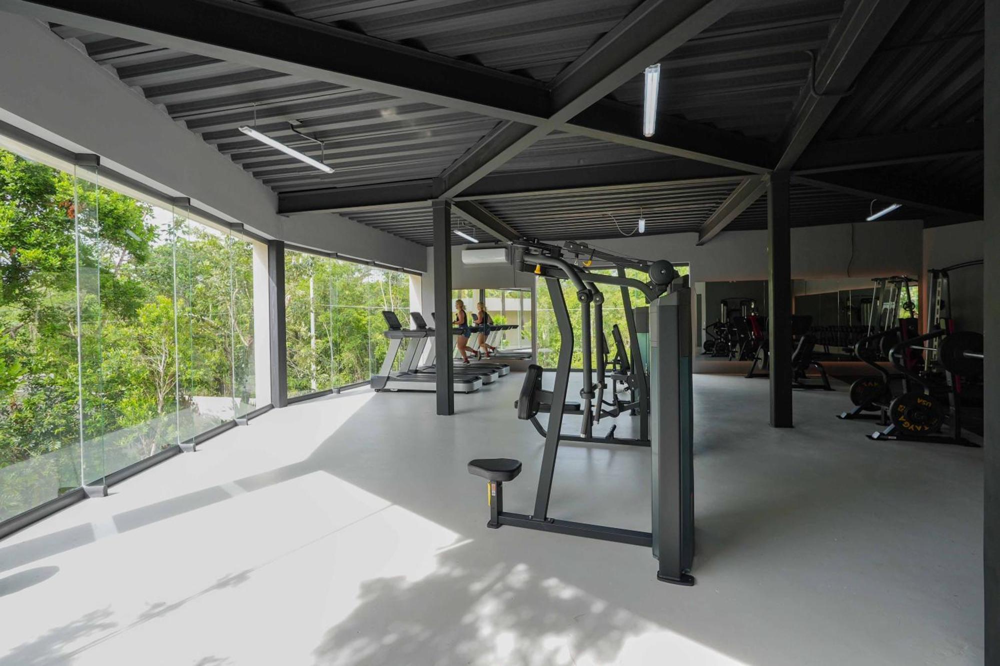 Jungle Loft With Gym, Pools And Rooftop Terrace *
